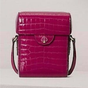EUC Kate Spade New York Cleo Croc Embossed North South Camera Bag in Berry Blitz